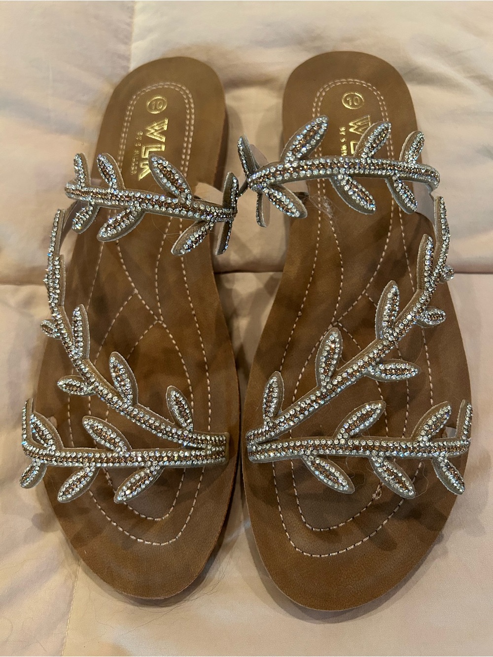 Embellished Leaf-Trim Brown Women's Sandals